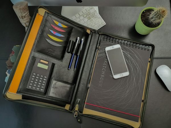 Business legal pad holder